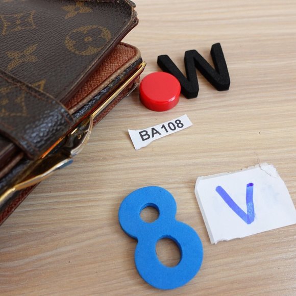 Vintage Louis Vuitton Wallet Leather Monogram Logo Bifold Portefeuille Viennois - Picture 16 of 16